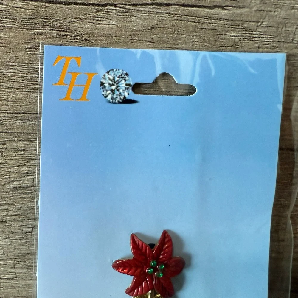 TH Poinsettia Brooch